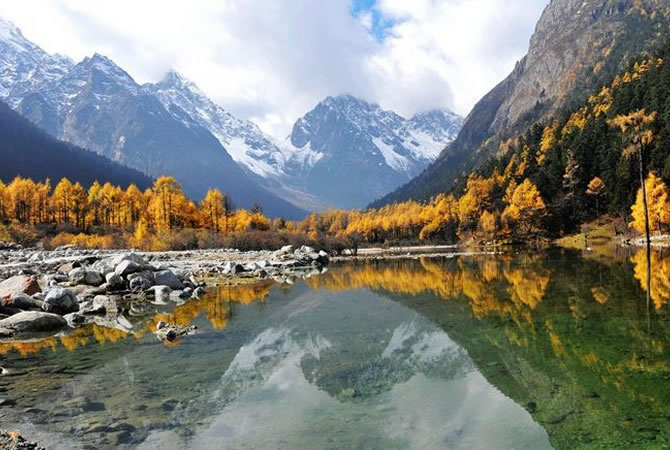 毕棚沟、木卡烧烤、中国古羌城二日游_周边旅游_豪门国际官网