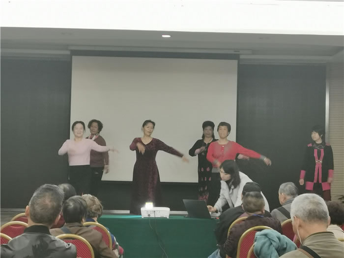 绵阳豪门国际官网沐日旅行社举行新疆南疆专列(漠河专列)华阳避暑线路推荐会暨客户答谢会